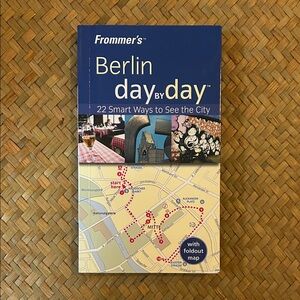 Berlin Day by Day Travel Guide - Blue and Yellow
